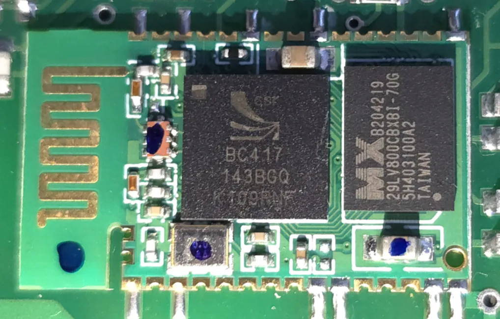 Owner's BTM-185 has had the sticker removed to reveal a CSR BlueCore 4 chip